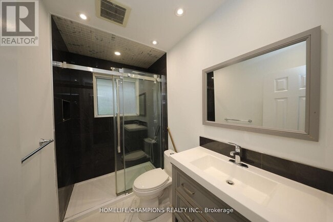 Photo du bâtiment - 9 Stoney Creek Dr