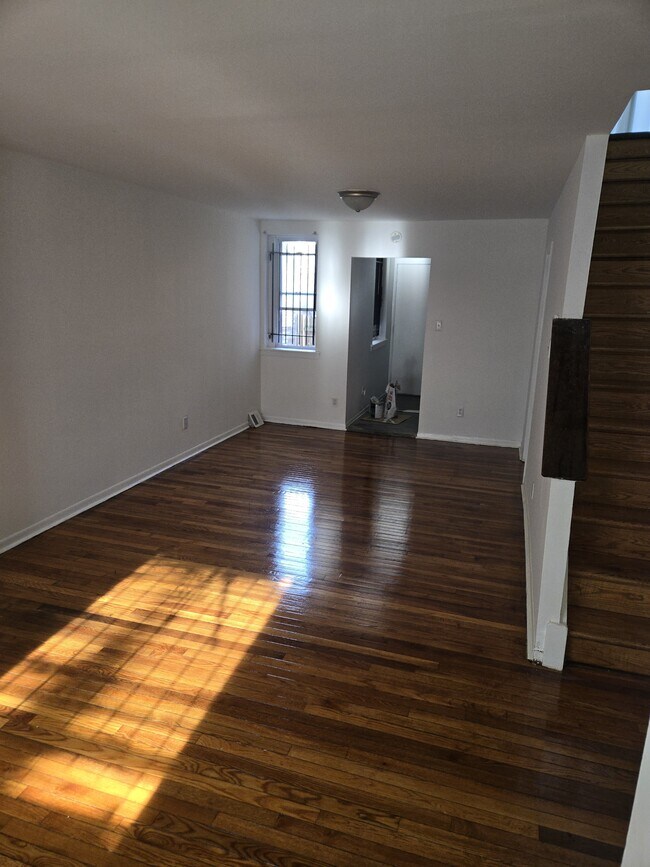 Foto del edificio - 420 N Wilton St