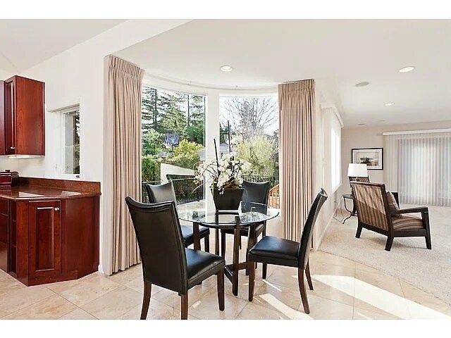 Building Photo - 530 Irven Ct