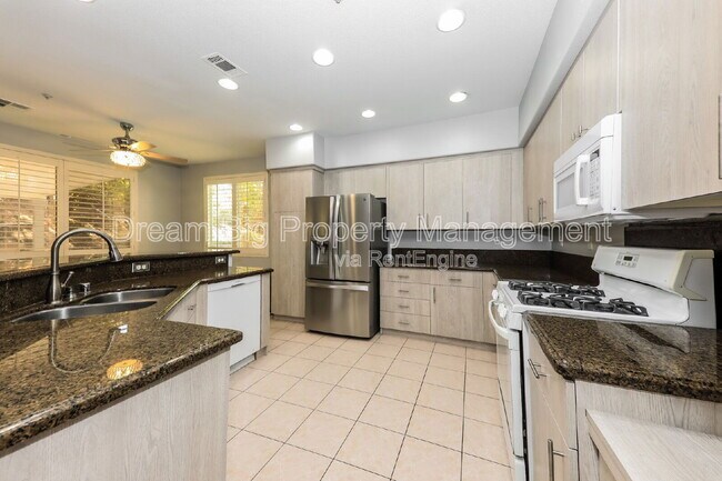 Foto del edificio - 7882 Angus Way