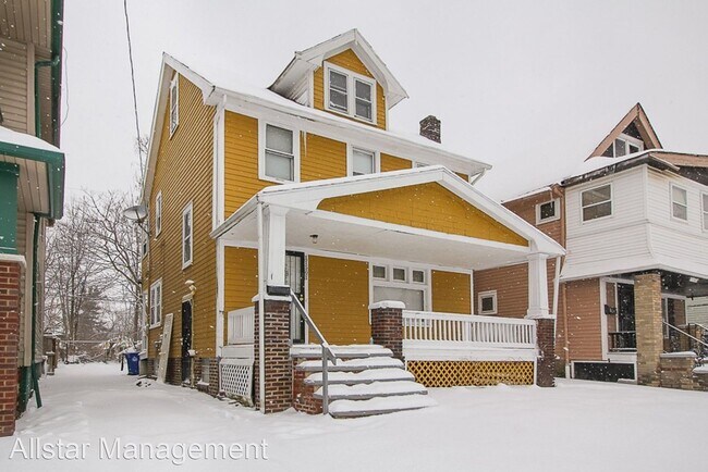 Building Photo - 3 br, 1 bath House - 11501 Continental Avenue
