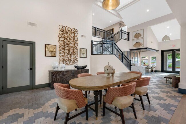 Casa club para residentes - La Mirage Apartment Homes