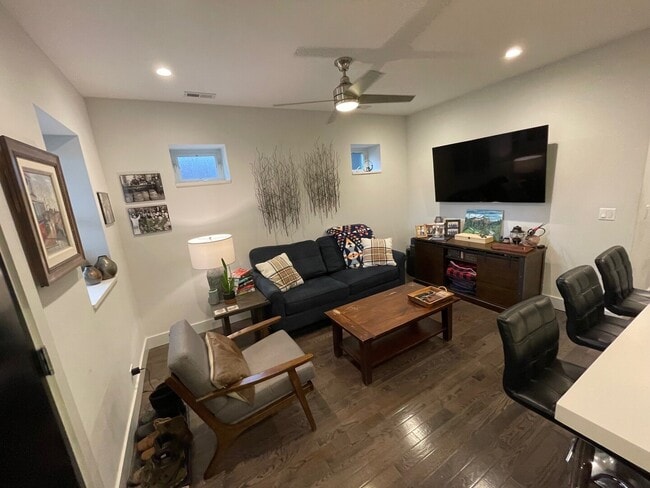 Foto del edificio - 1835 N St Louis Ave