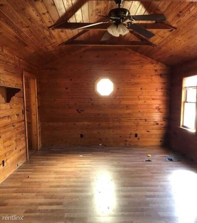 Building Photo - 2 br, 1 bath Triplex - 709 Atlanta Highway A