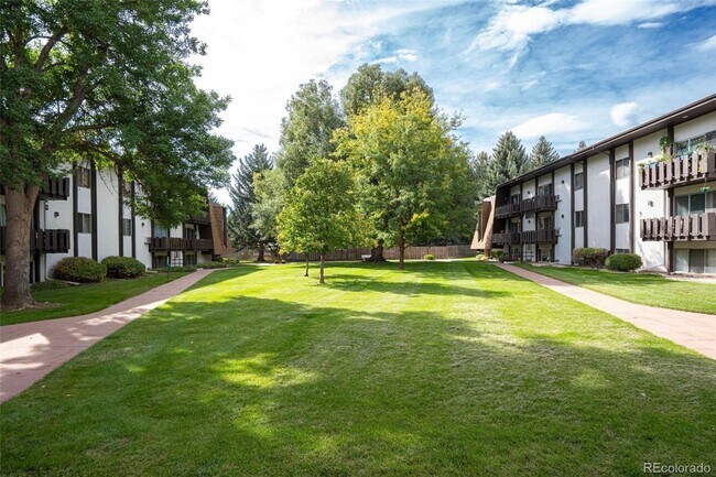 Foto del edificio - 1309 Kirkwood Dr