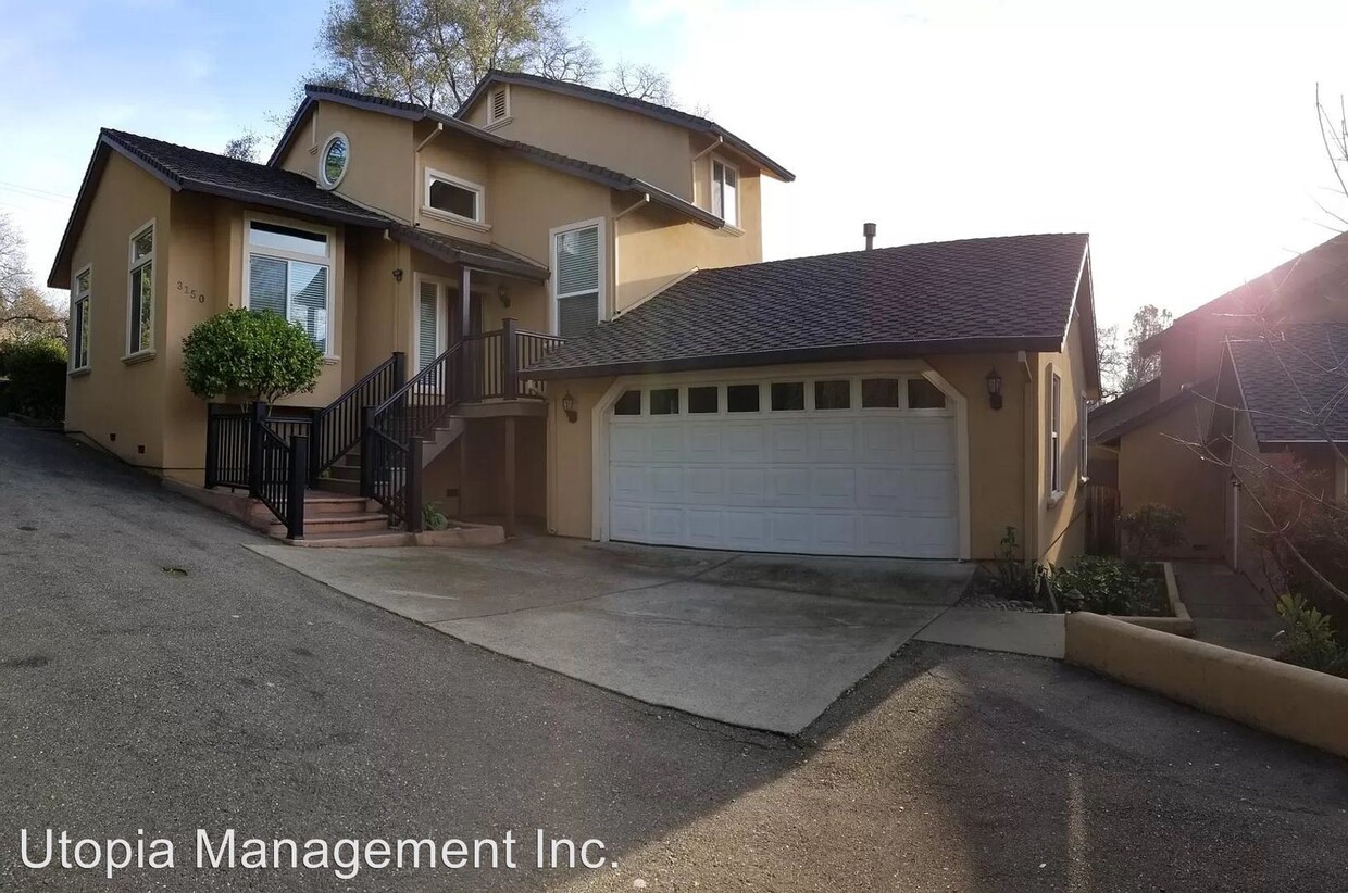 Foto principal - 4 br, 3 bath House - 3150 Navion Court