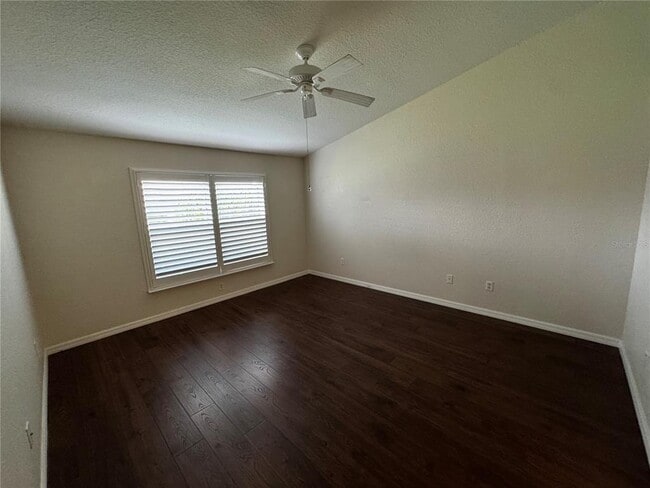 Building Photo - 10156 Mainsail Dr