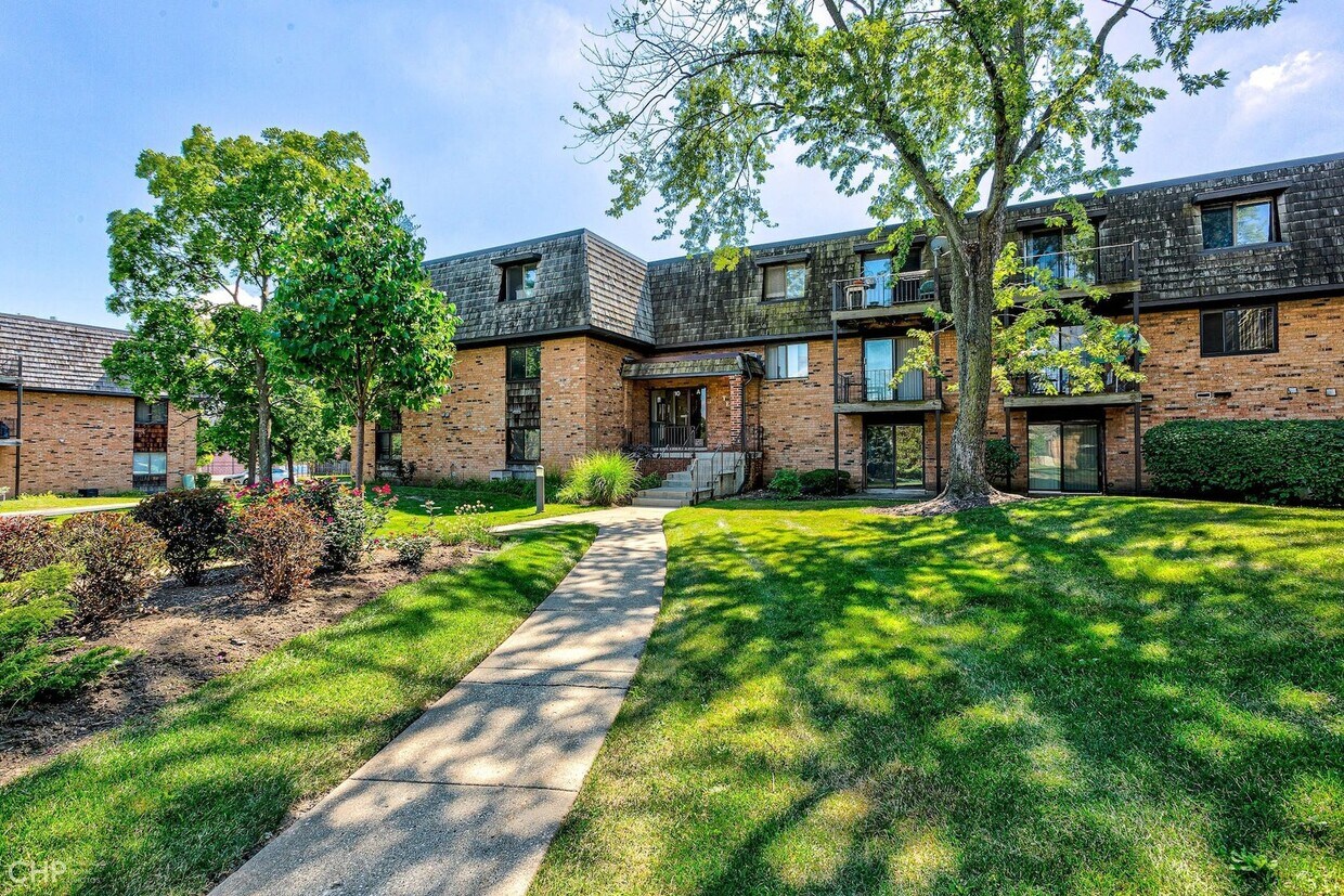 10 Oak Creek Dr Unit 1014, Buffalo Grove, IL 60089 Condo for Rent in