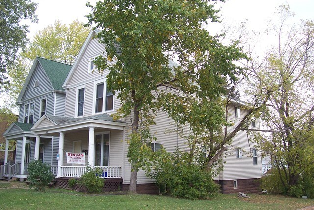 Foto del edificio - 1210 E 2nd St