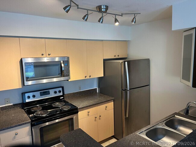 Building Photo - 4200 San Marino Blvd