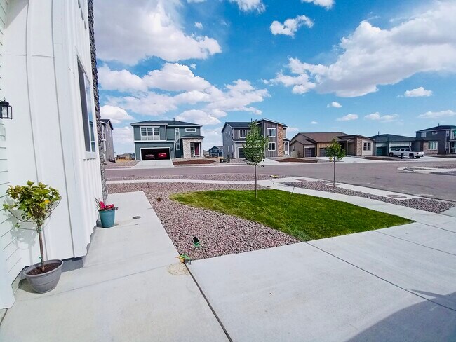 Foto del edificio - 9805 Granite Park Ln