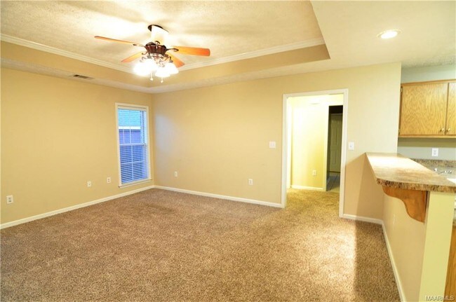 Building Photo - 277 Thornfield Dr