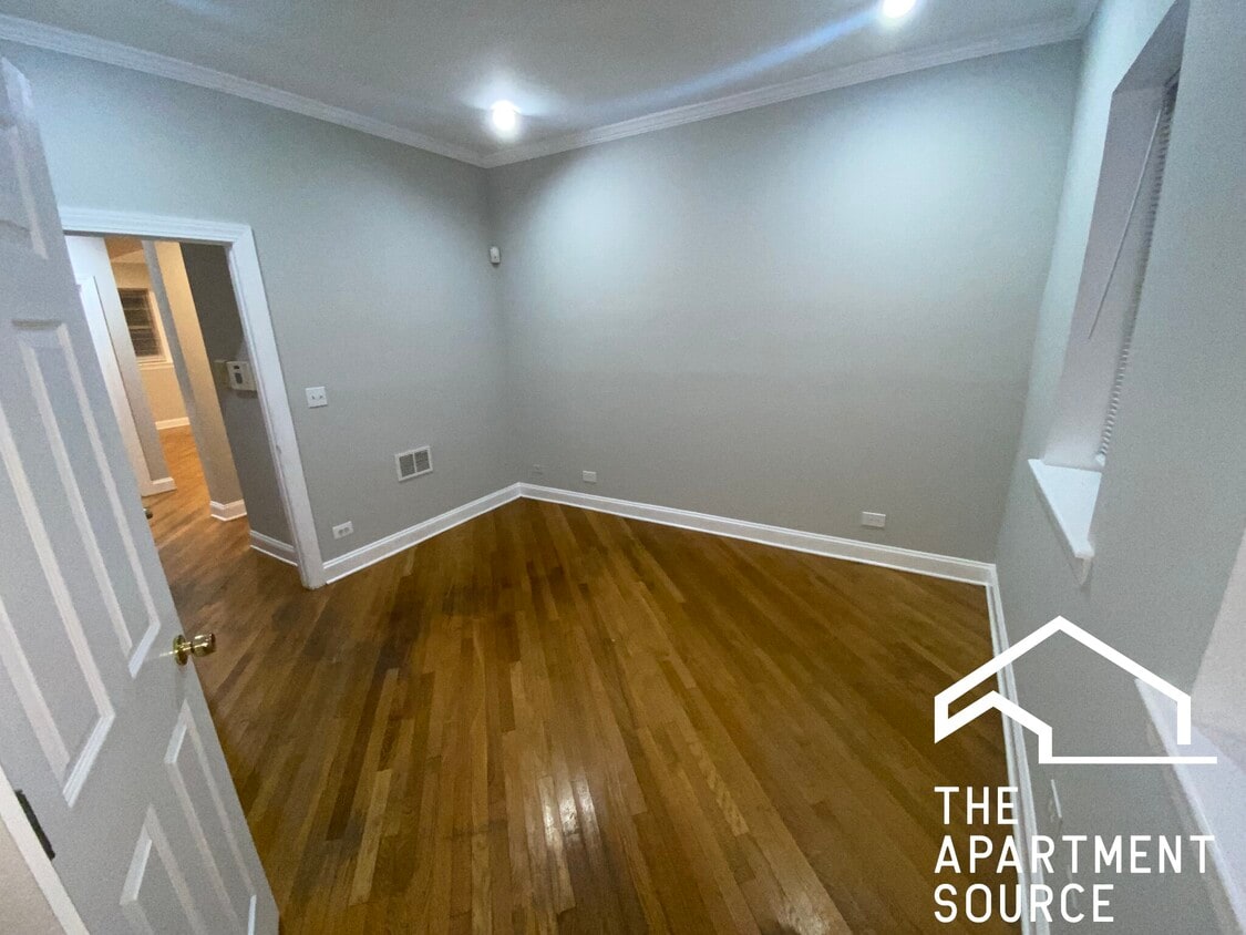 Photo - 2242 West Morse Ave. Unit G