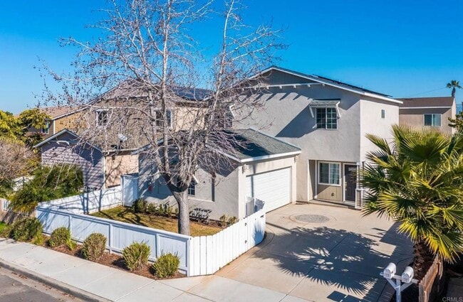 Building Photo - ***Gorgeous 5 bedroom, 3 bath Home in Imperial Beach