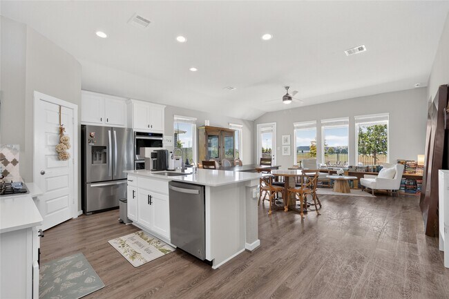Foto del edificio - 3522 Gore Creek Dr