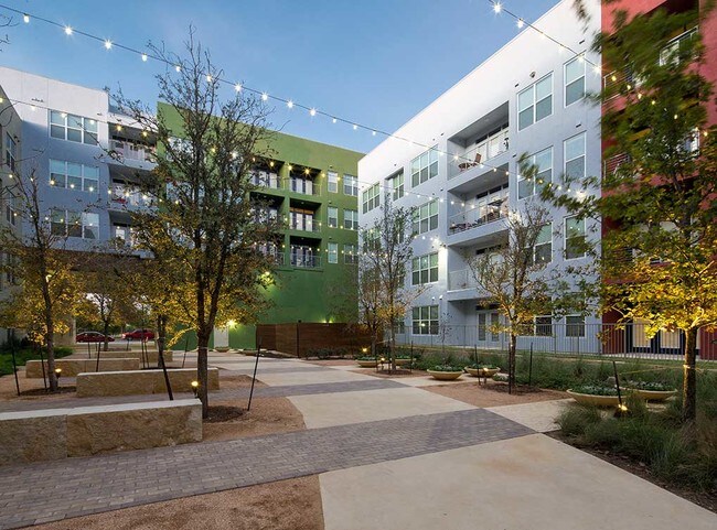 Foto del edificio - Luxury One-Bedroom Flats: Modern Comfort, ...