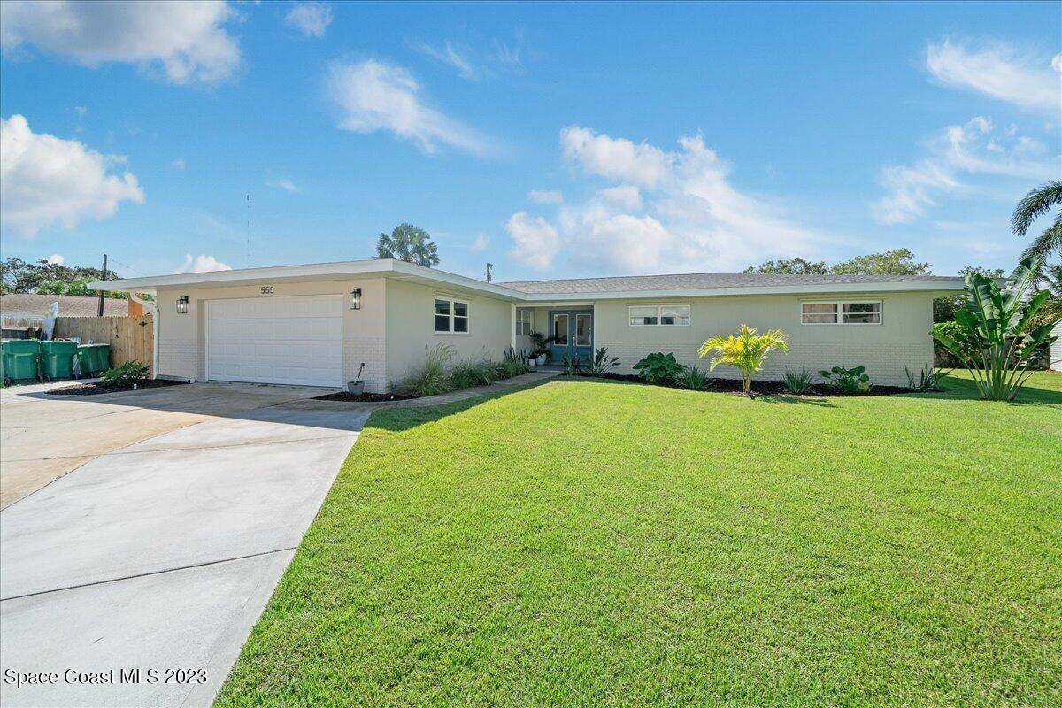 Foto principal - 555 Norwood Ct