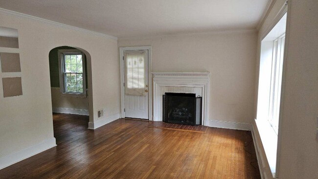 Building Photo - 512 Druid Hill Ave