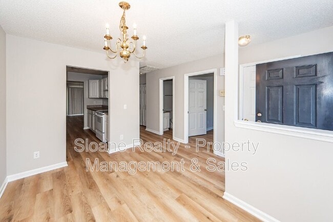Building Photo - 1322 Pinnacle Ln