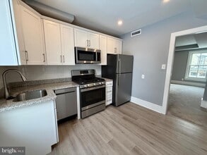 Building Photo - 25 W State St