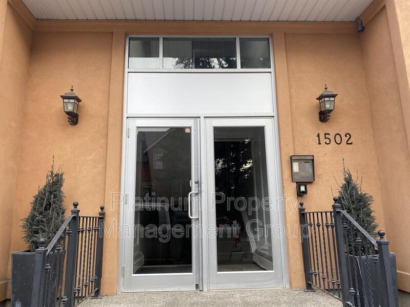 Building Photo - 1502-121 21 Ave SW