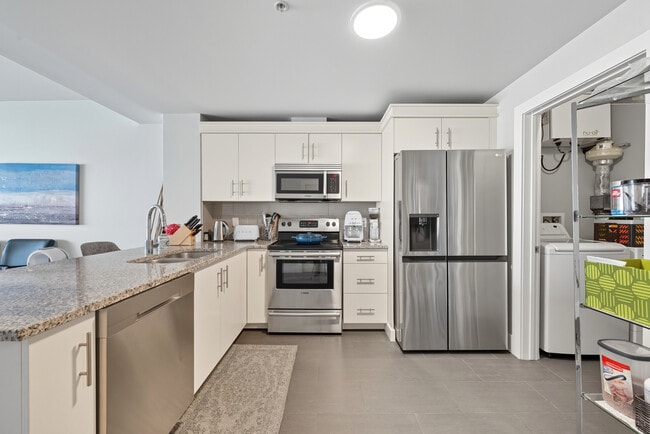 Building Photo - AK501 2 Bedroom Apartment