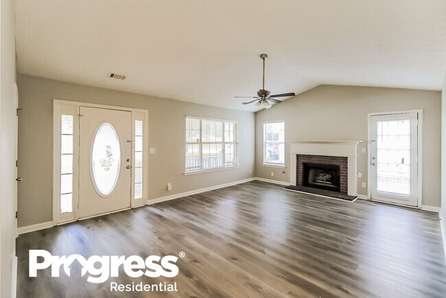 Building Photo - 966 Maple Leaf Ridge