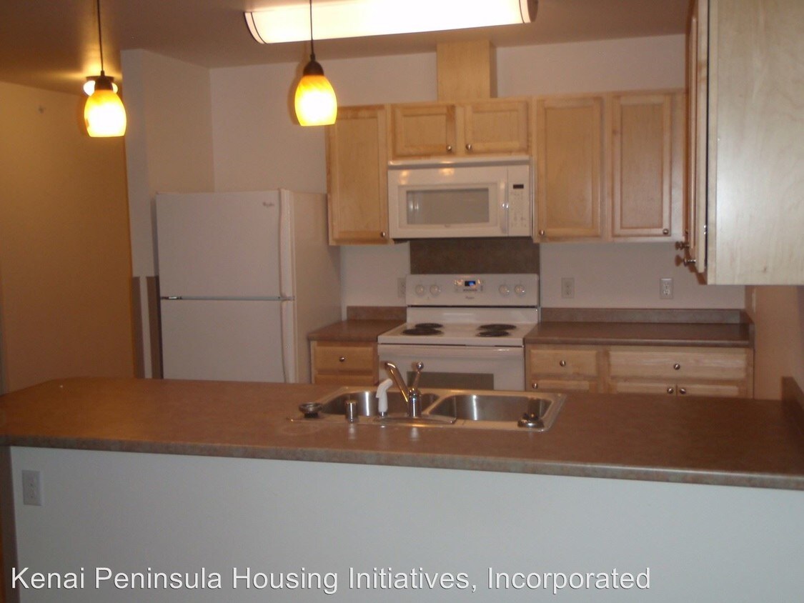 Primary Photo - 394-396 Sohi Ln