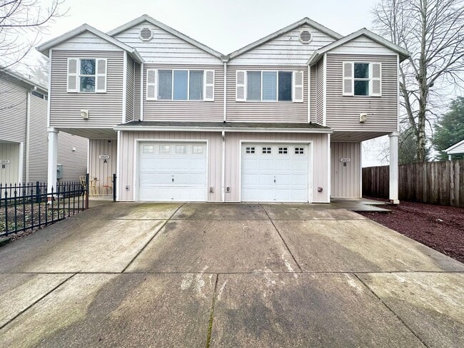 Beautiful 3-Bedroom, 2.5-Bath Condo with Modern Comforts! - Beautiful 3-Bedroom, 2.5-Bath Condo with Modern Comforts!