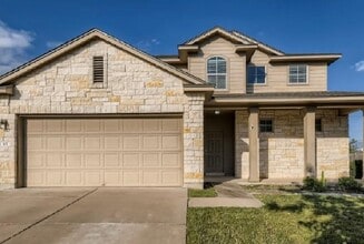 Building Photo - 301 Comal Run