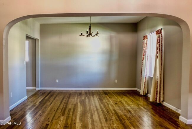 Building Photo - 3508 Douglas Ave