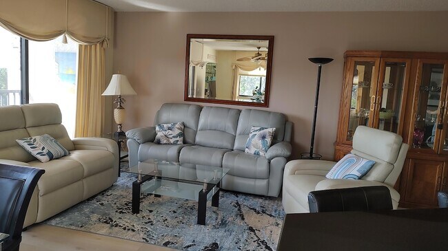 Foto del edificio - 1605 S US Hwy 1