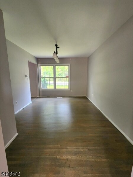 Foto del edificio - 18 Mendham Ave