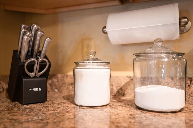 Foto del edificio - 7009 E Acoma Dr