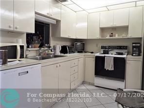 Foto del edificio - 2201 Lucaya Bend