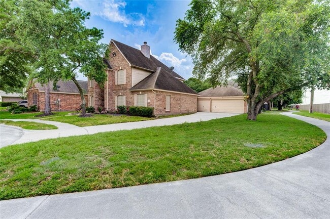 Building Photo - 15206 Garett Green Cir