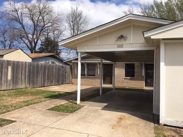 Primary Photo - 3 br, 2 bath House - 1410 La Fonda Drive