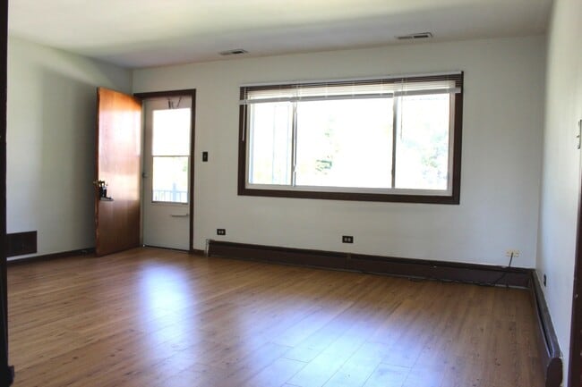 Foto del edificio - 321 South Ave