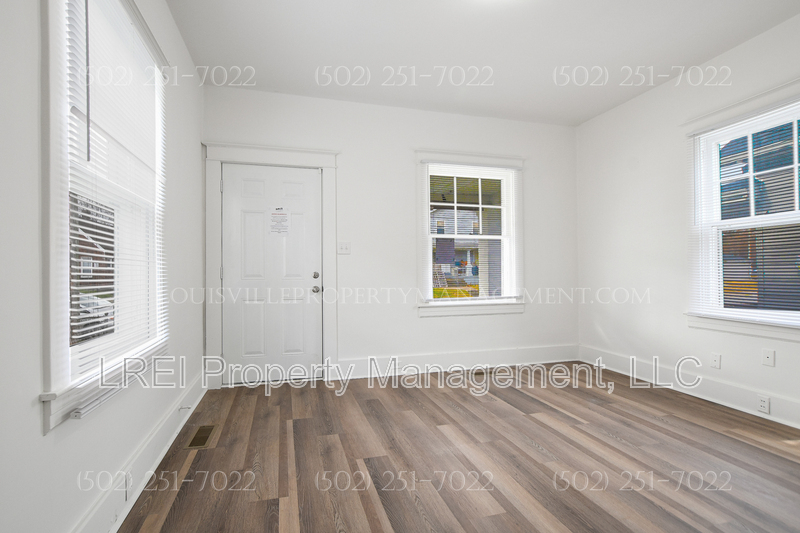 Foto principal - 2717 1/2 Rodman Street