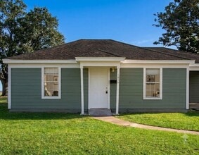 Building Photo - 1885 E Lucas Dr