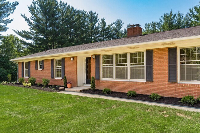 Building Photo - 4397 Limerick Ln