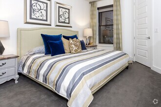 2BR,2BA-1302SF - Gables McKinney Ave.