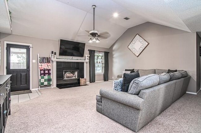 Foto del edificio - 4507 St Andrews Dr