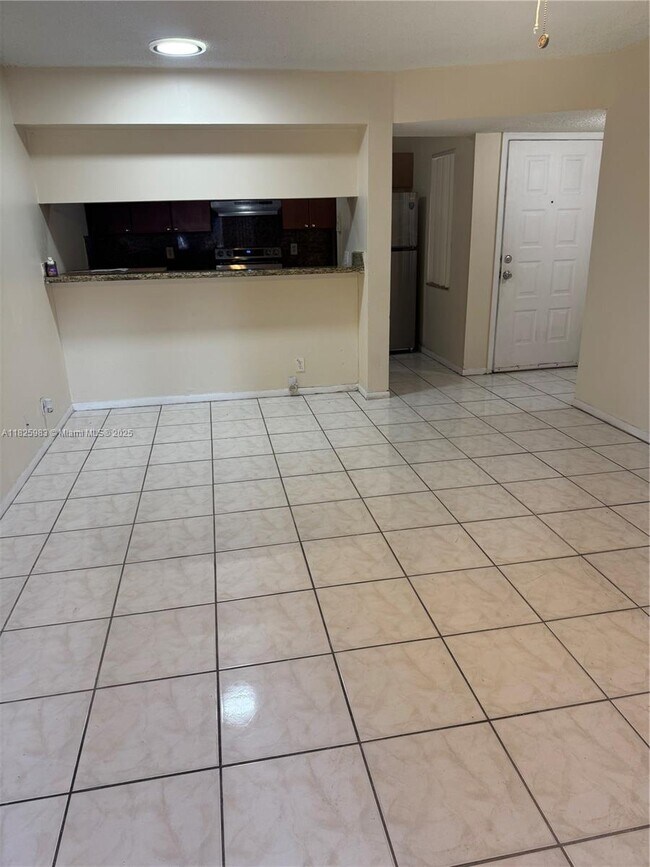 Foto del edificio - 11588 NW 43rd Ct