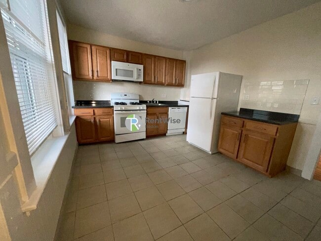 Photo - 6 Barrows St Apartment