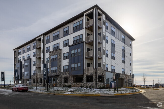 Potomac Shores Condo Flats