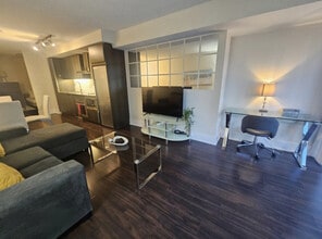 Building Photo - 300 Front St W