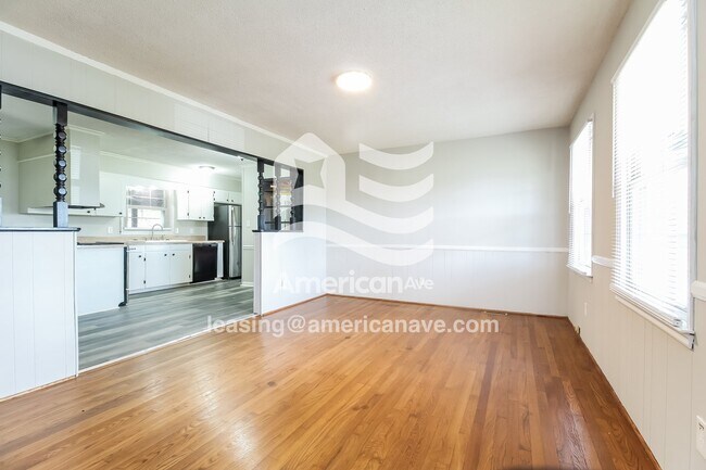 Foto del edificio - 1350 Old Converse Rd