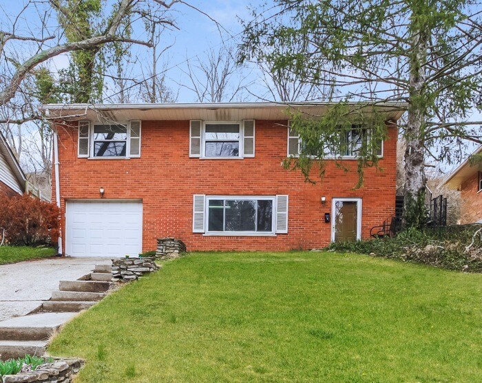 Primary Photo - 3 Bedroom on Sleepy Hollow Rd