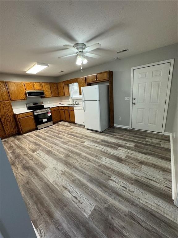 Foto del edificio - 1727 Oak Grove Church Rd